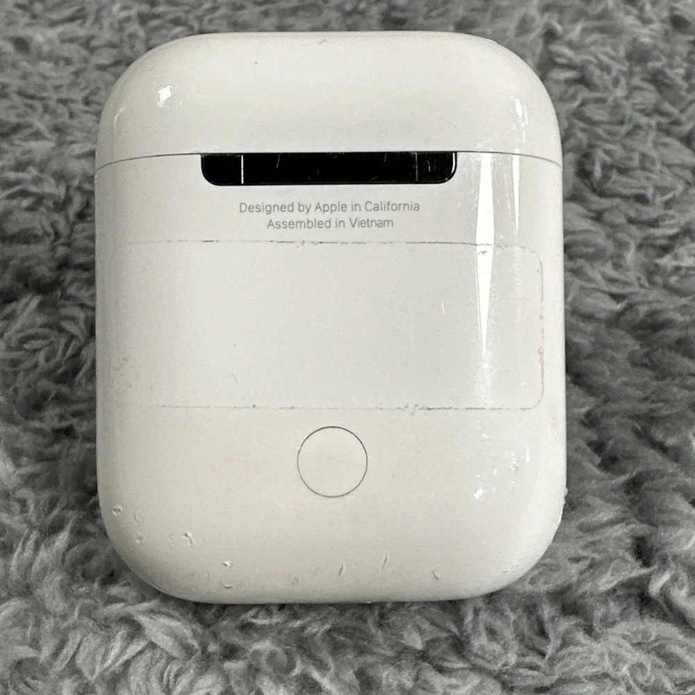 Genuine Apple AirPods Charging Case Only For Models: A1602 A1523 A2031 A2032